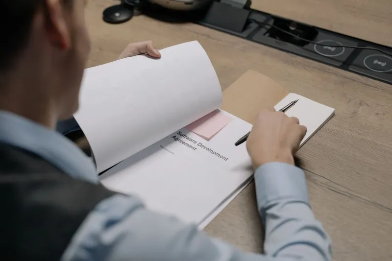 Signed, Sealed, and Stuck: How Long-Term Vendor Contracts Are Quietly Costing Enterprises Their Competitive Edge